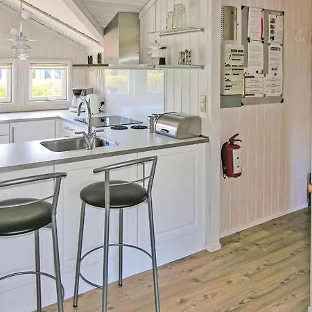 Amazing Home In Rudkobing With Sauna Дом отдыха Spodsbjerg